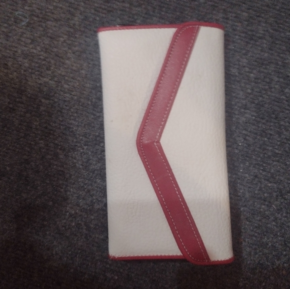 Avon Accessories - 1988 vintage Avon clutch card id holder in box
